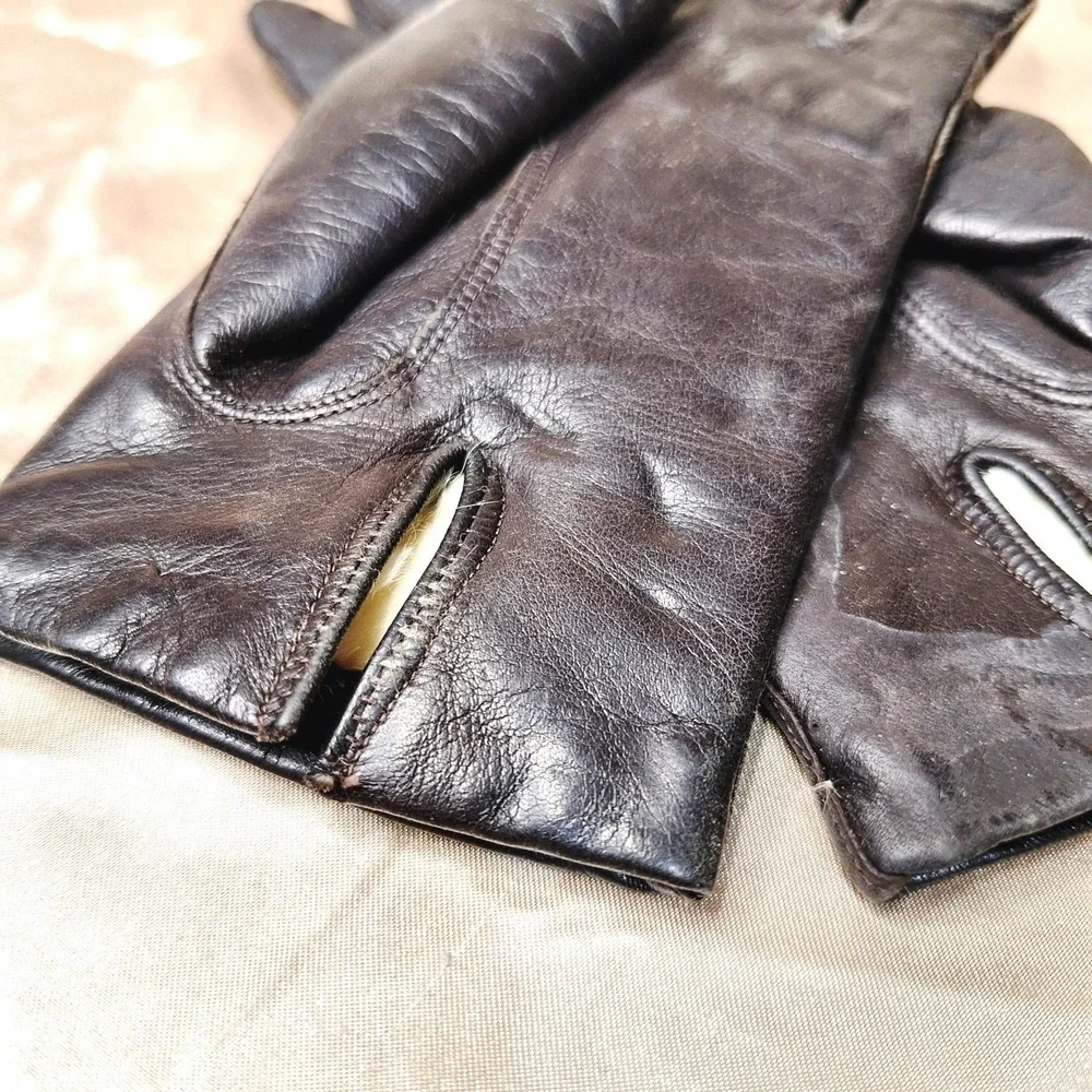 Warm Women's Black Leather Gloves with faux fur lining size 6-1/2 Made in Italy‎
